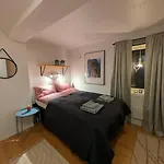 Cozy And Spacious In Appartement