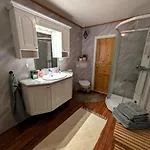 Appartement Cozy And Spacious In *