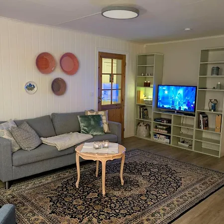 Cozy And Spacious In Svolvær