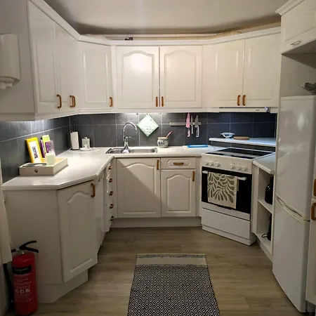 Cozy And Spacious In Daire *