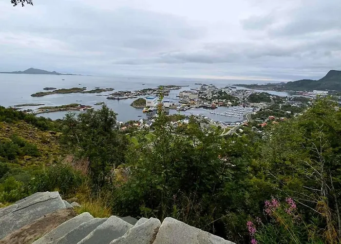 Cozy And Spacious In Leilighet