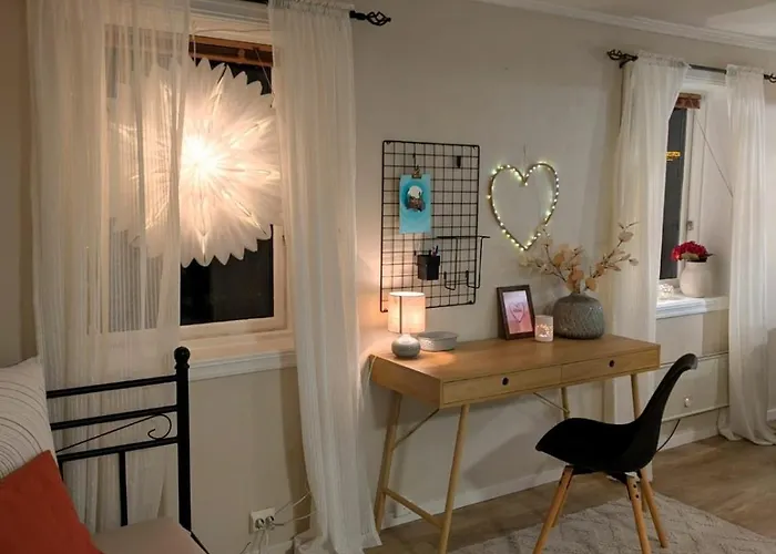 Cozy And Spacious In Leilighet