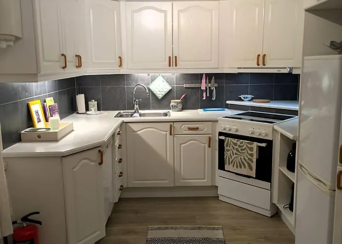 Cozy And Spacious In Leilighet *